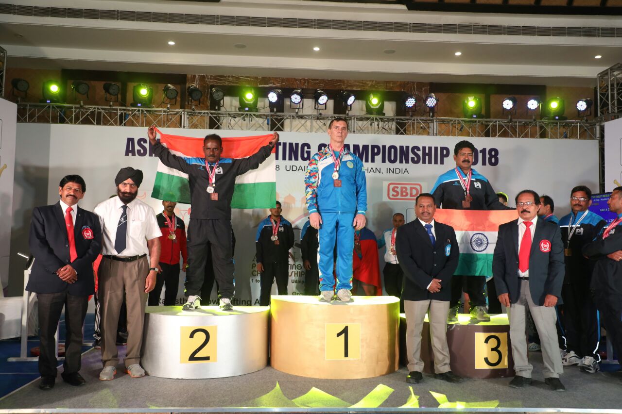 Shri R. Krishnamurthy secured second position in the Asian Powerlifting Championship 2018 and was awarded the medal.